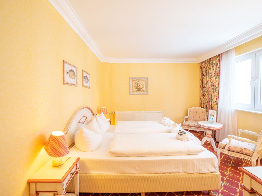Junior Suite Meerseite - Rugard Thermal Strandhotel 4 Sterne Superior detail 1