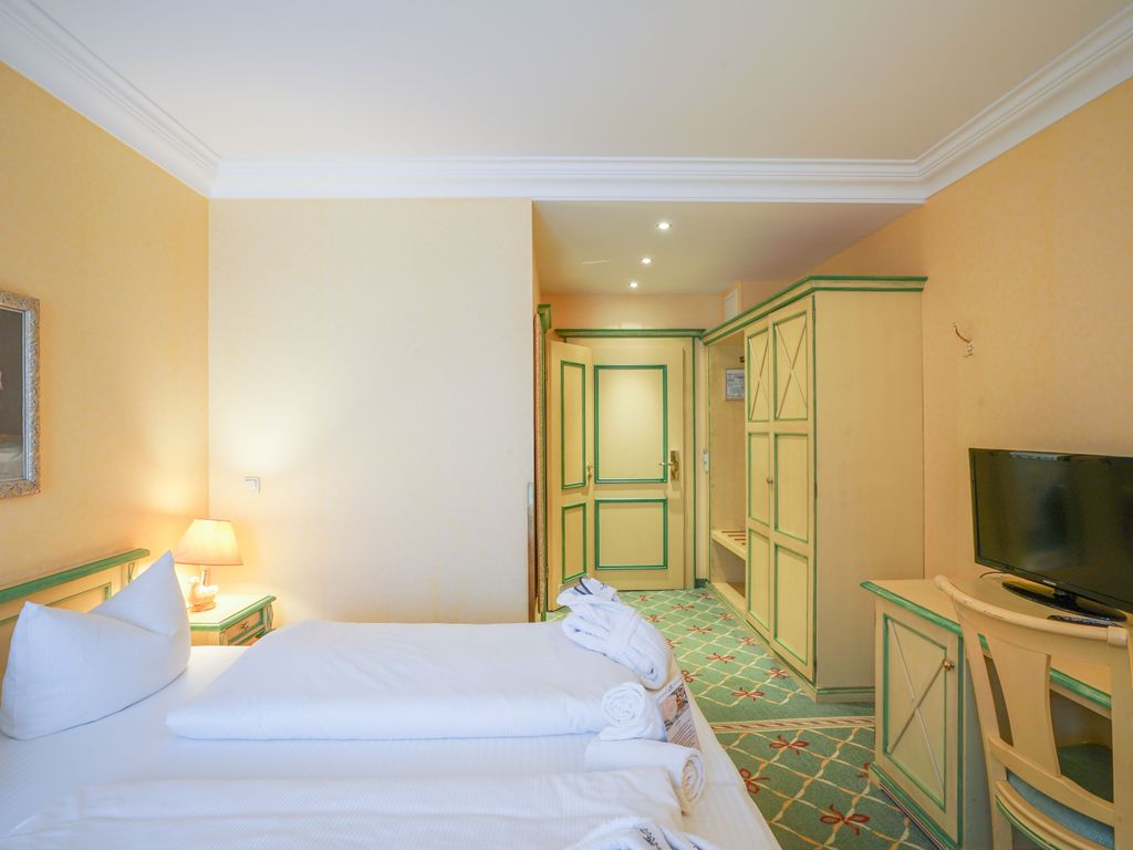 Doppelzimmer Meerseite - Rugard Thermal Strandhotel 4 Sterne Superior detail 1