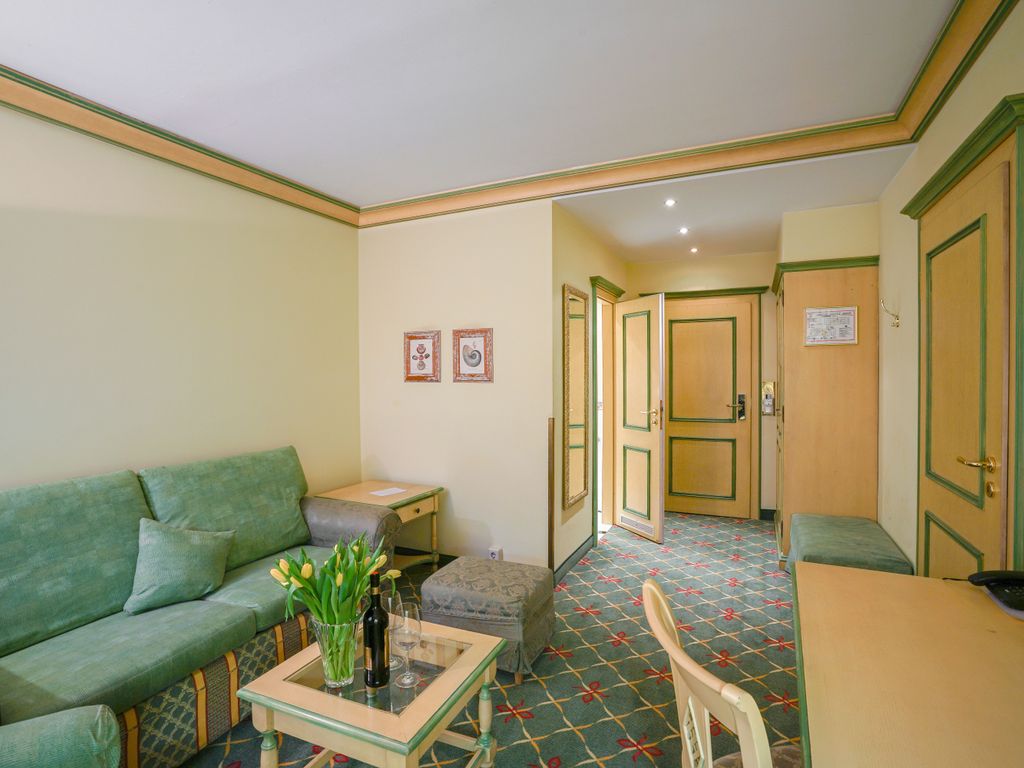 Suite Meerseite - Rugard Thermal Strandhotel 4 Sterne Superior detail 1