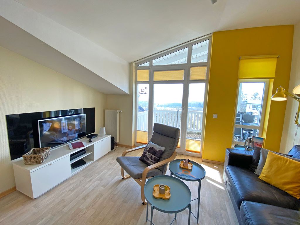 Ferienwohnung 08 2-Raum DG mit Balkon - A: Haus Rügenscher Bodden mit Meerblick detail 4