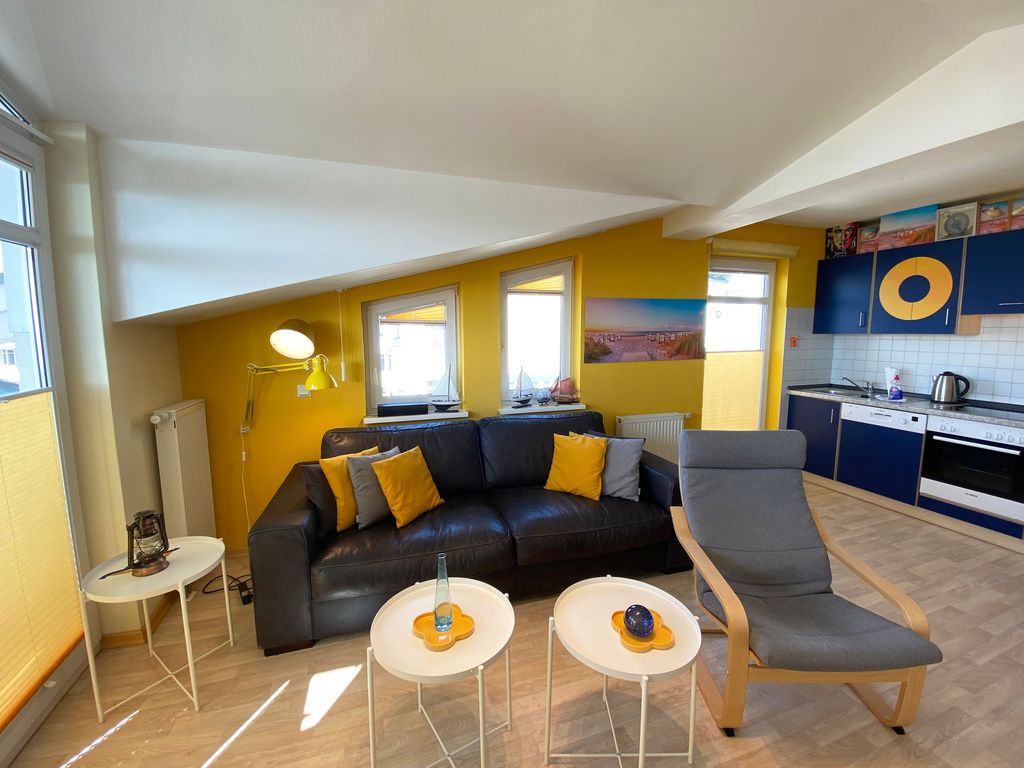 Ferienwohnung 09 3-Raum DG mit 2 Balkonen - A: Haus Rügenscher Bodden mit Meerblick detail 4