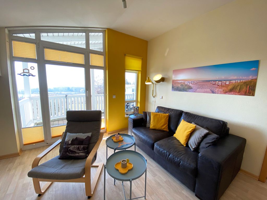 Ferienwohnung 08 2-Raum DG mit Balkon - A: Haus Rügenscher Bodden mit Meerblick detail 3
