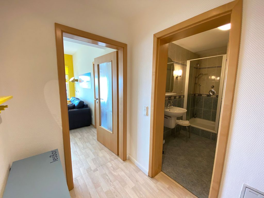 Ferienwohnung 08 2-Raum DG mit Balkon - A: Haus Rügenscher Bodden mit Meerblick detail 2