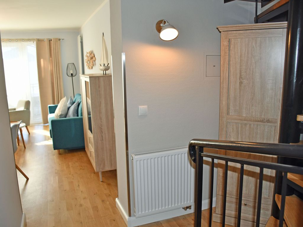 63 Haus Carl - Ferienwohnung mit Kamin und Terrasse - Haus Carl - Ferienwohnungen mit Kamin im Ostseebad Sellin detail 2