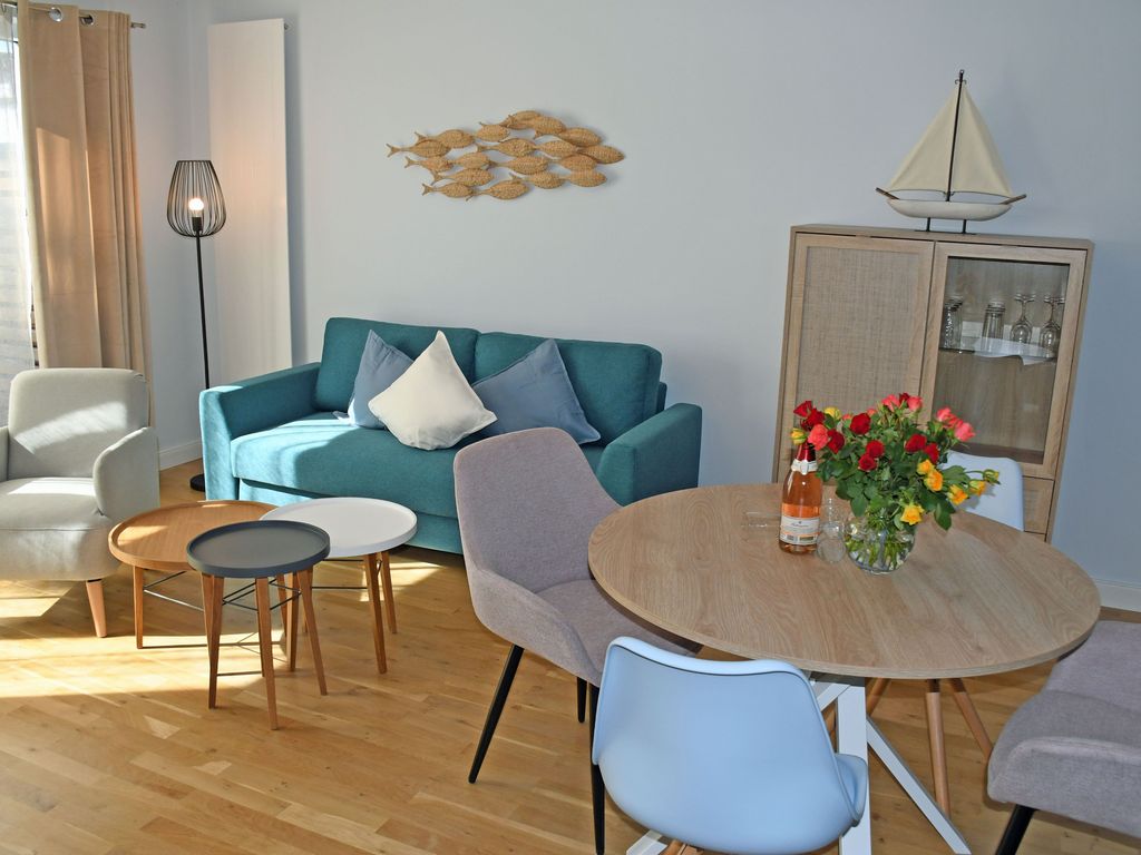 62 Haus Carl - Ferienwohnung mit Kamin und Terrasse - Haus Carl - Ferienwohnungen mit Kamin im Ostseebad Sellin detail 3