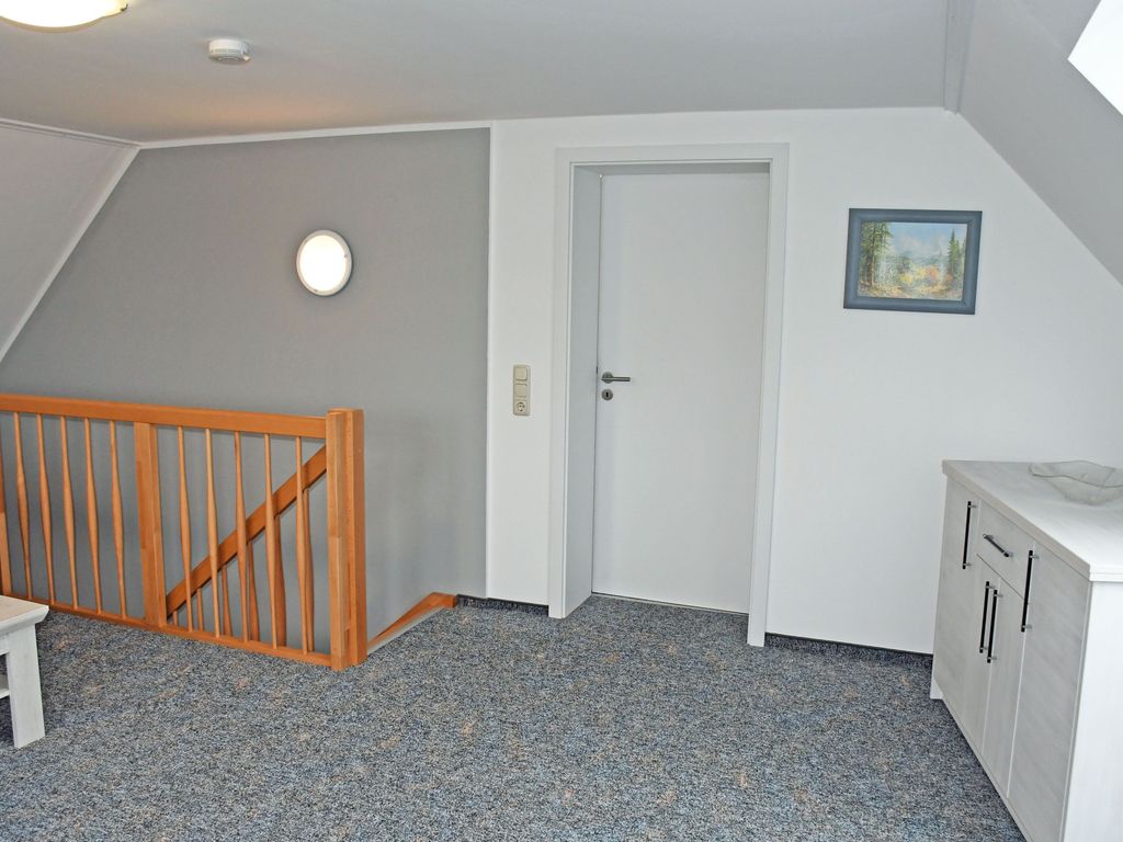 Ferienwohnung Tilda mit Terrasse - Ferienwohnungen Udars auf Rügen detail 3