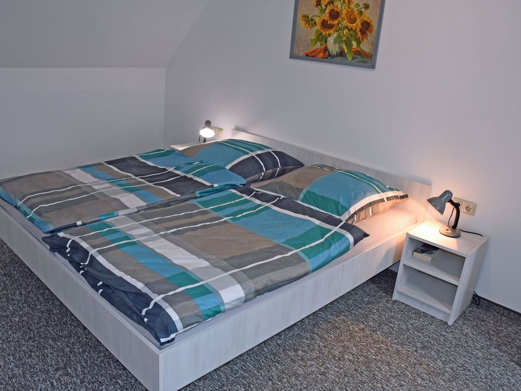Ferienwohnung Tilda mit Terrasse - Ferienwohnungen Udars auf Rügen detail 4