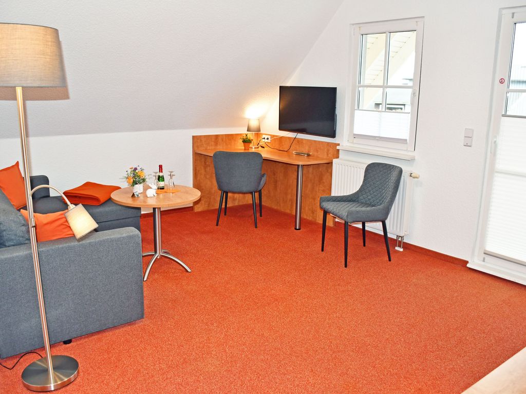 108 2-Raum-Suite mit Balkon