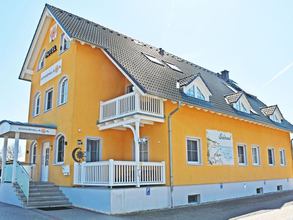 Hotel Sonnenklahr mit Pool detail 1