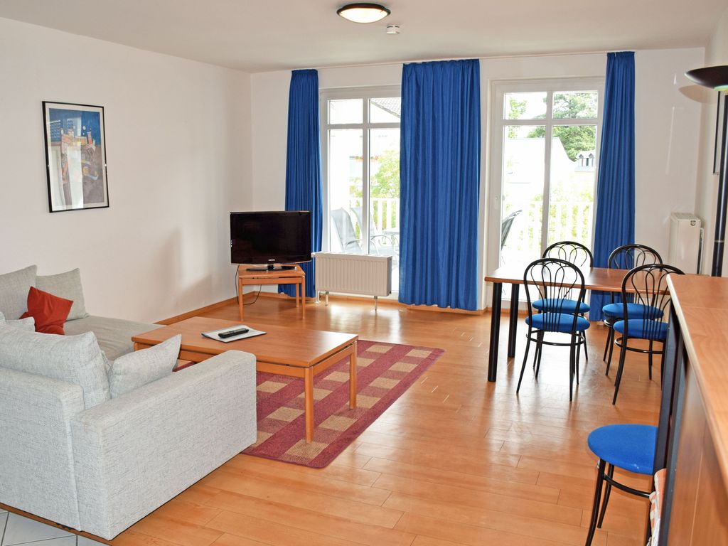 18 schöne 2-Raum-Ferienwohnung mit Balkon - Appartementhaus mit Balkon und Wellnesslanlage (HM-10-18) detail 4