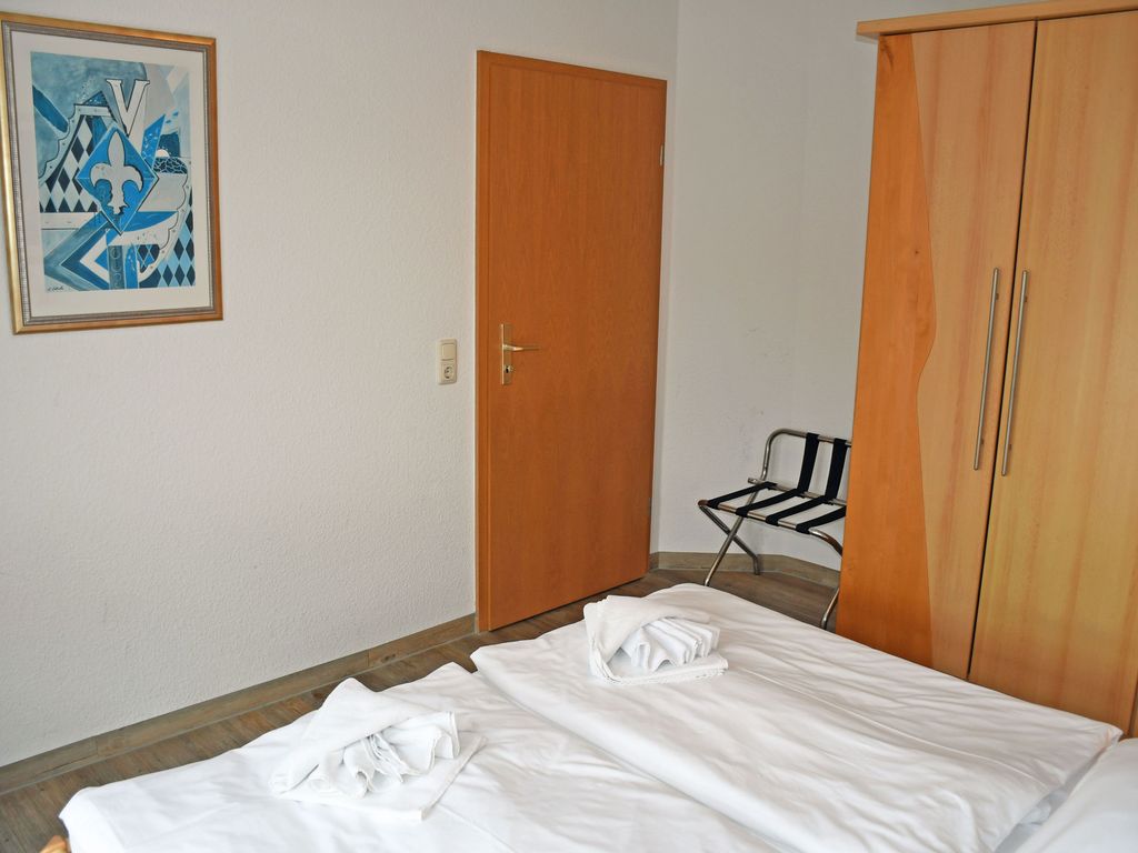 14 schöne 3-Raum-Ferienwohnung mit Balkon - Appartementhaus mit Balkon und Wellnesslanlage (HM-10-18) detail 4