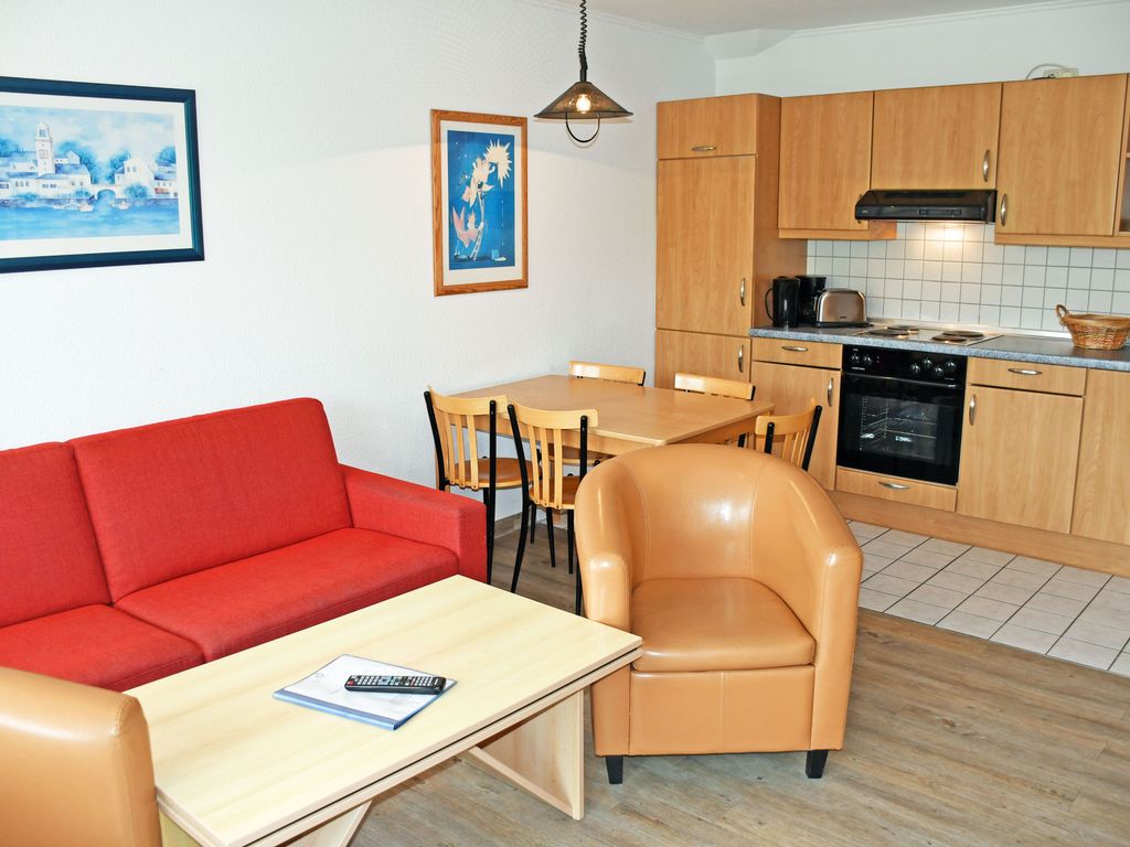 14 schöne 3-Raum-Ferienwohnung mit Balkon - Appartementhaus mit Balkon und Wellnesslanlage (HM-10-18)