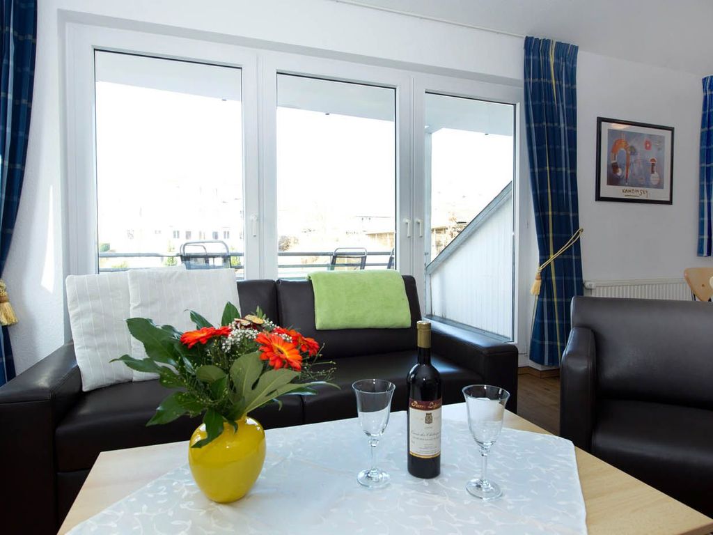 01 schöne 2-Raum-Ferienwohnung mit Balkon