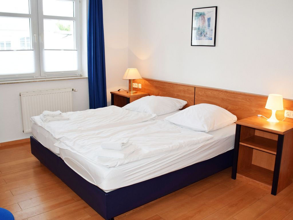 09 schöne 2-Raum-Ferienwohnung mit Balkon - Appartementhaus mit Balkon und Wellnesslanlage (HM-01-09)