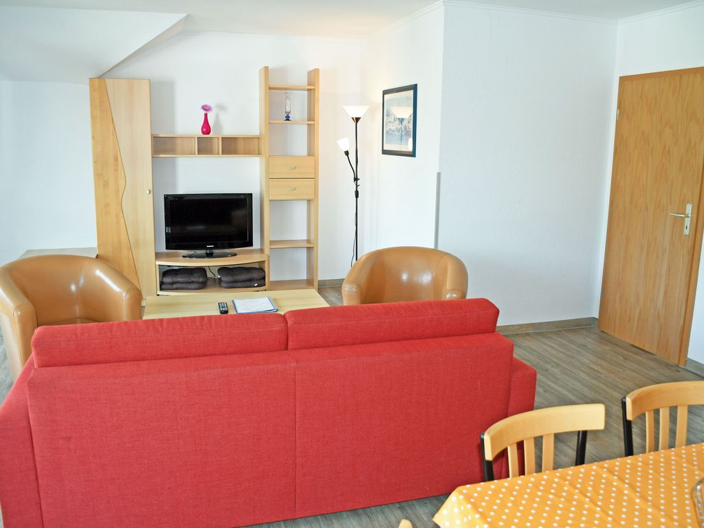 07 schöne 3-Raum-Ferienwohnung mit Balkon - Appartementhaus mit Balkon und Wellnesslanlage (HM-01-09) detail 3