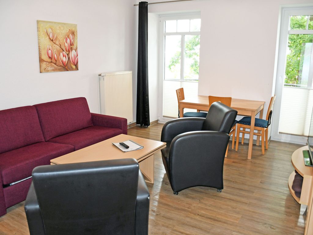 03 schöne 2-Raum-Fewo mit Seeblick, Strandlage mit Terrasse