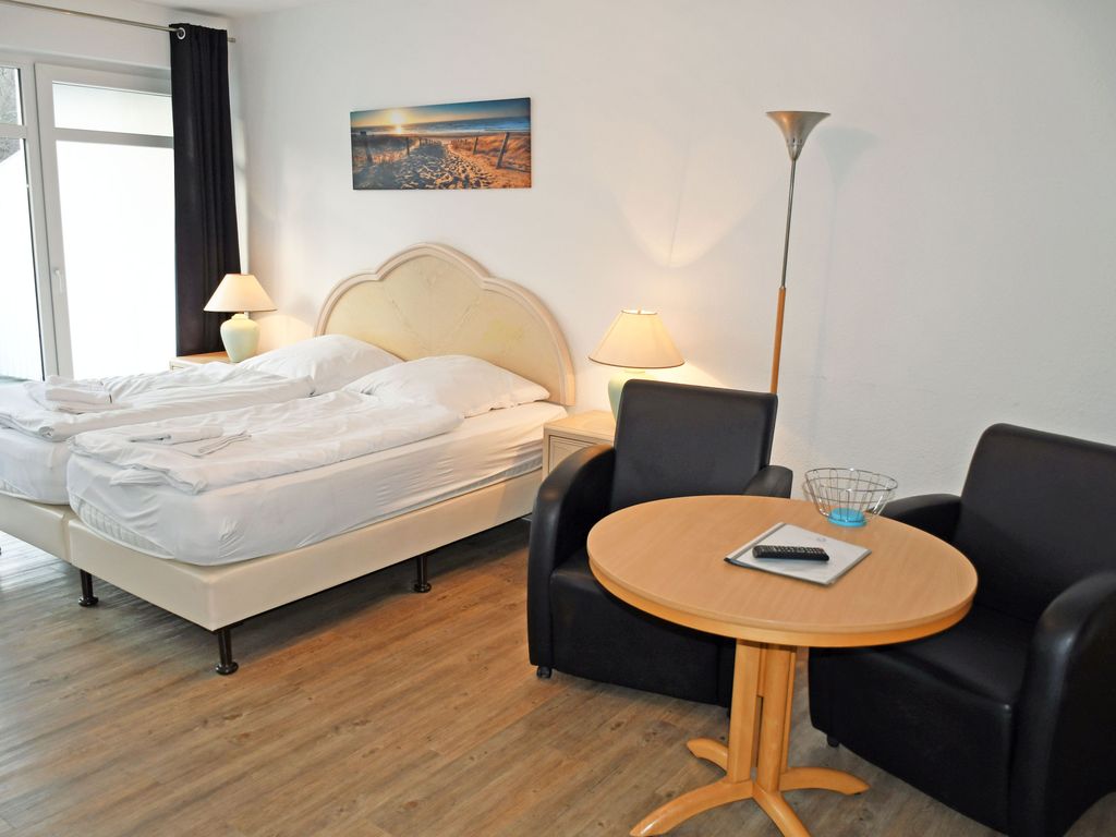 16 schöne 1-Raum-Fewo, Strandlage mit Balkon