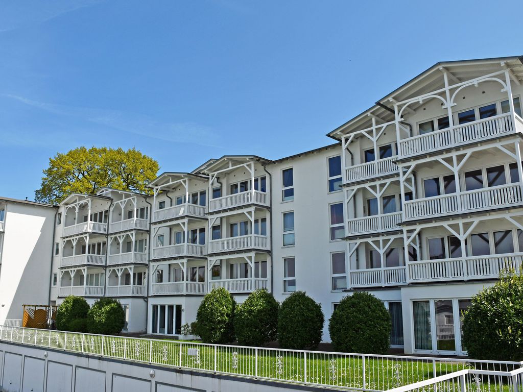Appartementhaus mit Balkon im Ostseebad Göhren (HN) detail 1