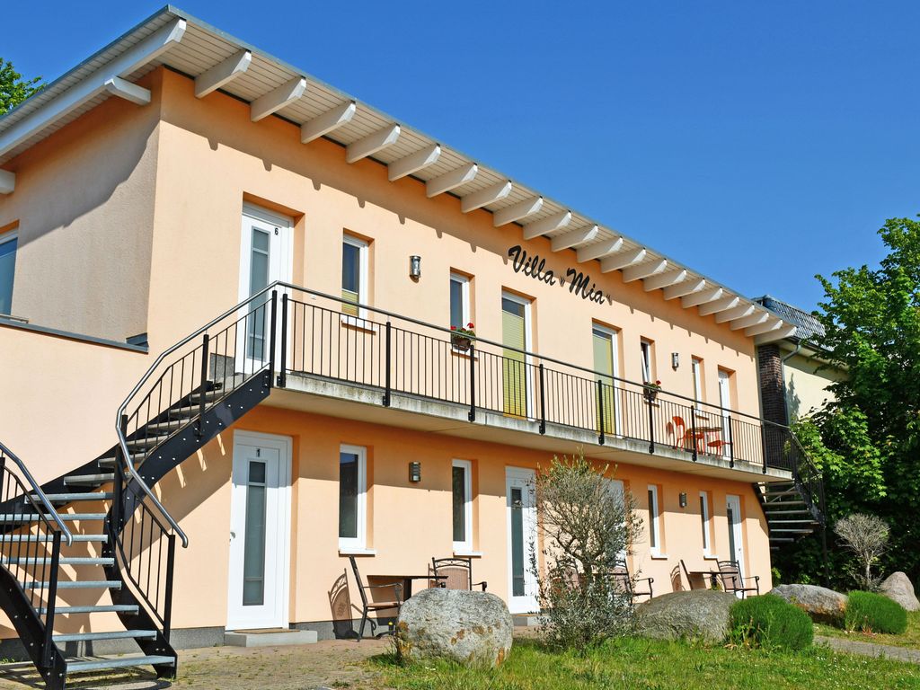Appartementhaus mit Balkon im Ostseebad Göhren (VM)