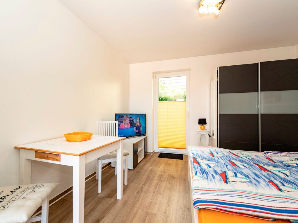 03 1-Raum-Ferienwohnung mit Terrasse