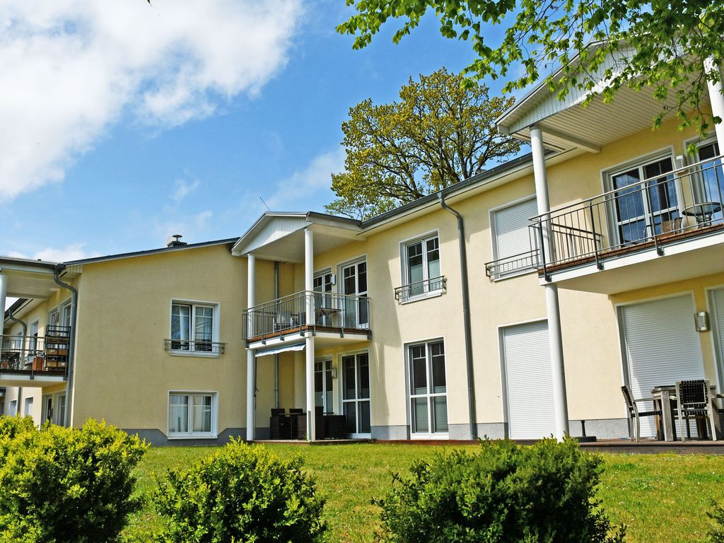 Appartementhaus mit Meerblick im Ostseebad Göhren (HO)
