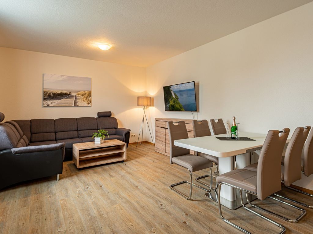 schöne 3-Raum-Ferienwohnung mit Terrasse (Lilie) - Appartementhaus mit Balkon und Wellnesslanlage (HM-ADL) detail 1