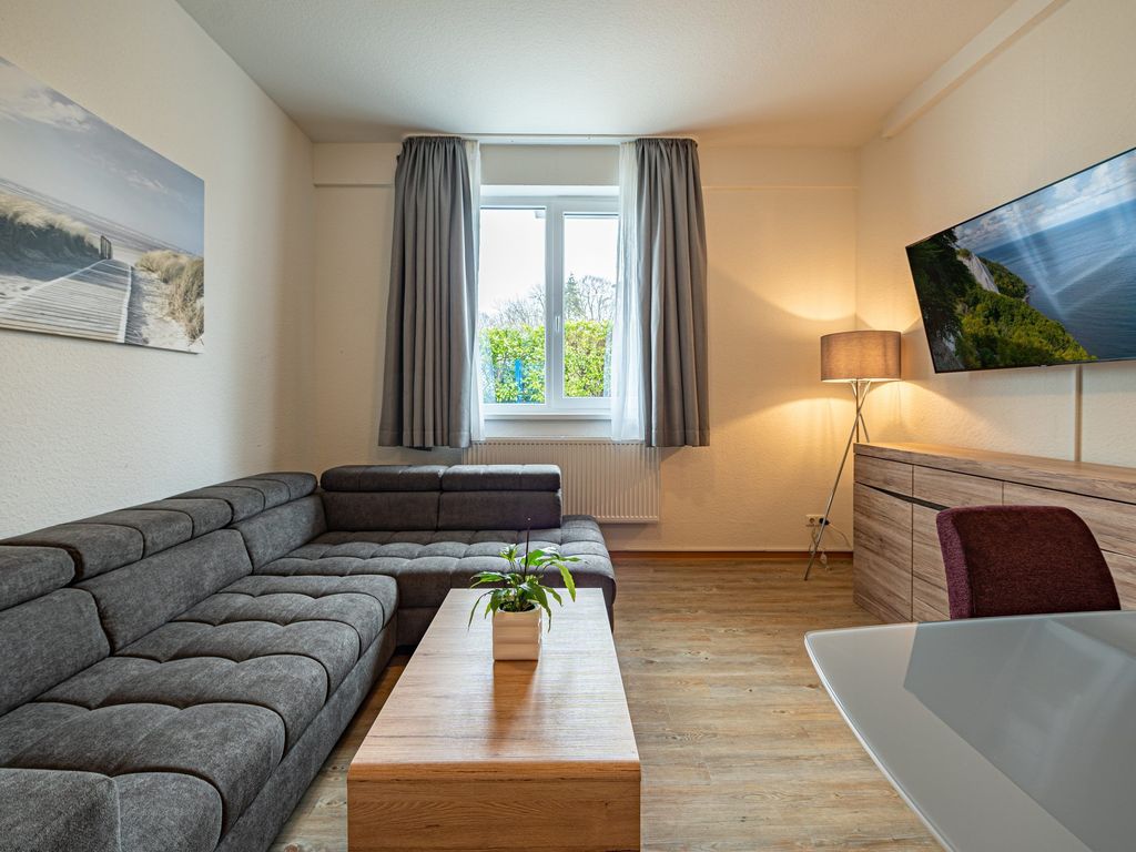 schöne 3-Raum-Ferienwohnung mit Terrasse (Düne) - Appartementhaus mit Balkon und Wellnesslanlage (HM-ADL) detail 1