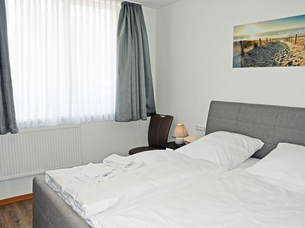 schöne 3-Raum-Ferienwohnung mit Terrasse (Albatros) - Appartementhaus mit Balkon und Wellnesslanlage (HM-ADL) detail 4