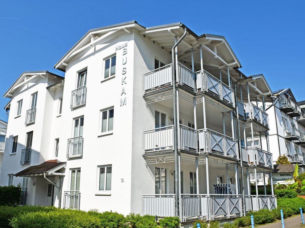 Ferienwohnung mit Balkon 500 m bis zum Strand (VB) detail 1