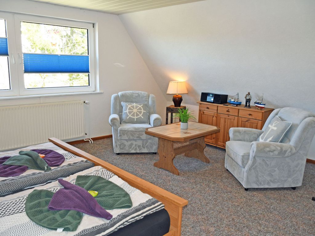 Groode Ferienwohnung unterm Reetdach - Urlaub unterm Reetdachhaus am Neuensiener See detail 1