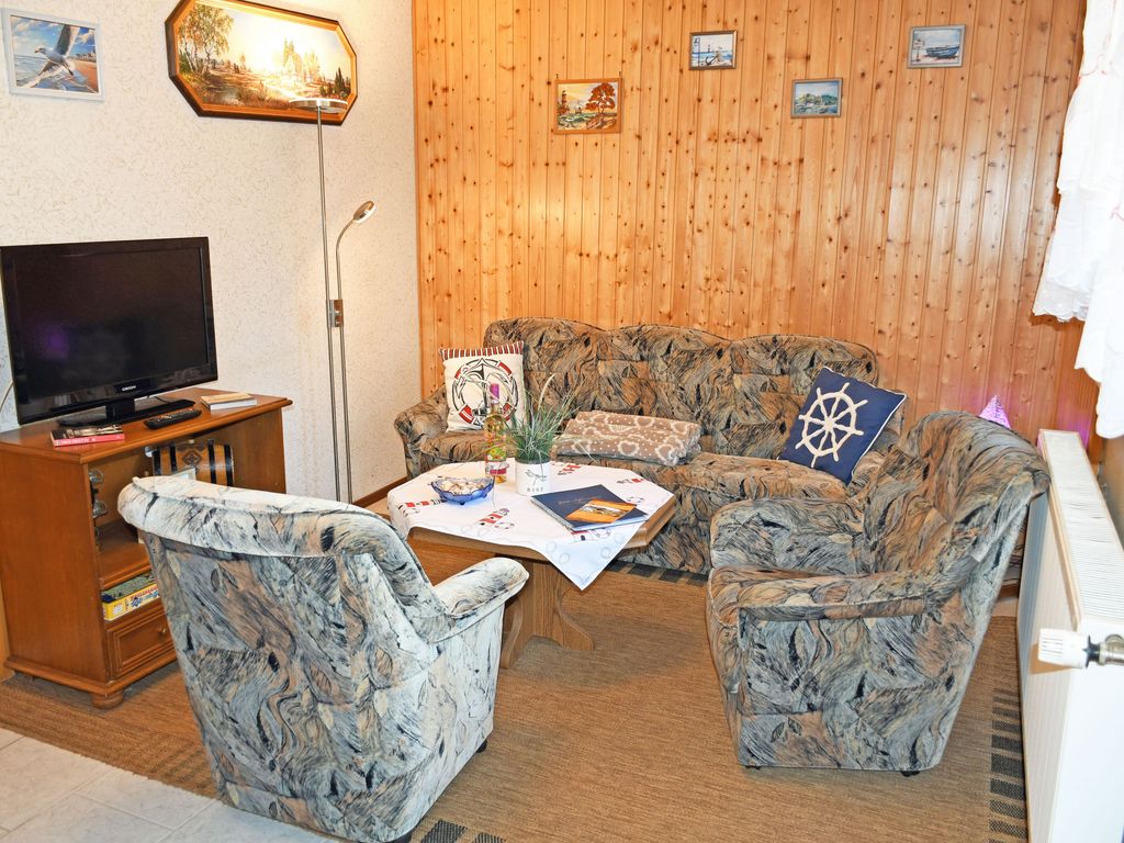 Lütte Ferienwohnung unterm Reetdach - Urlaub unterm Reetdachhaus am Neuensiener See detail 4