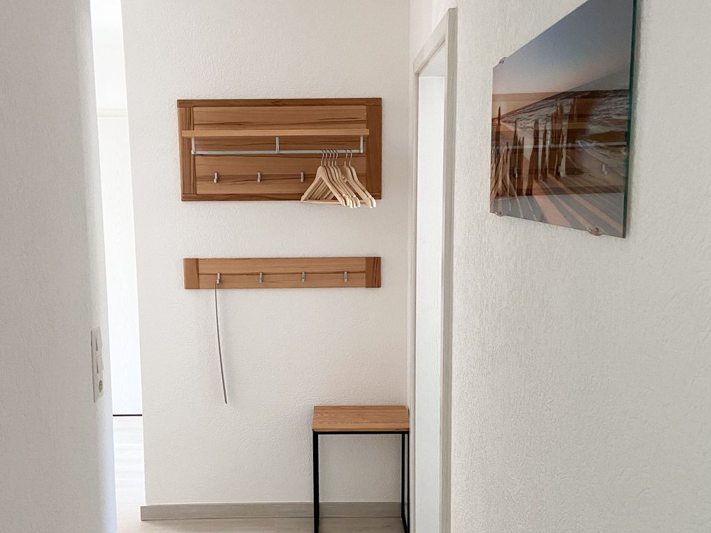 FeWo Nr.6 > 3-Zimmer-Ferienwohnung - Villa Azur - Meerblick - Sassnitz auf Rügen detail 3