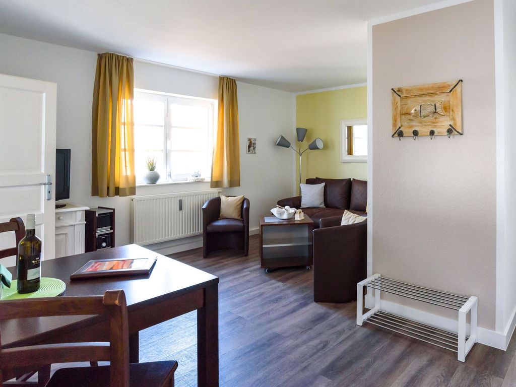 Villa Binz | Wohnung 02 | Muscheln und Sand