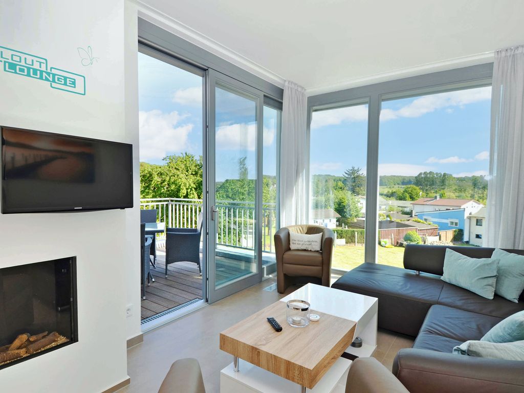 Villa Felicitas in Binz | Haushälfte 01