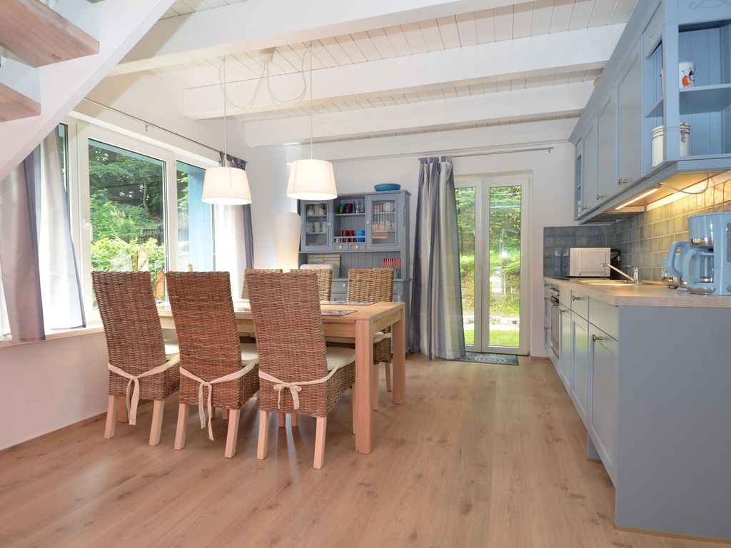 Blaues Strandhaus in Sellin detail 4