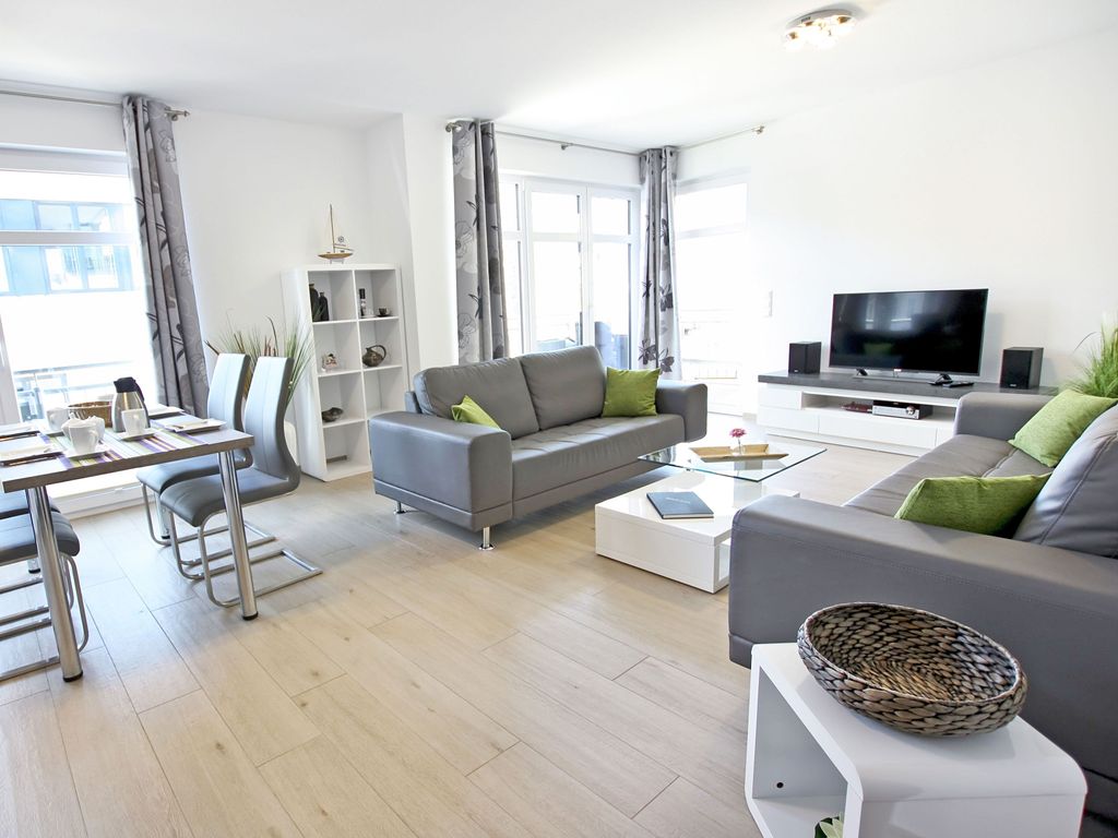 Villa Louisa in Sellin | Wohnung 51 | Meeresleuchten