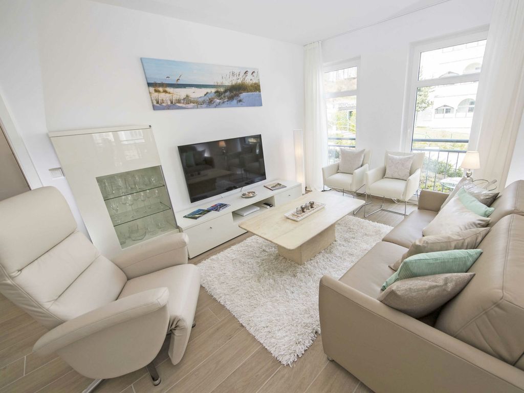 Villa Louisa in Sellin | Wohnung 39 | Inselglück detail 1