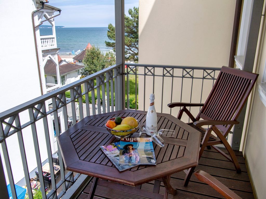 Villa ATLANTIC in Binz | Wohnung 06 | Strandblick detail 4