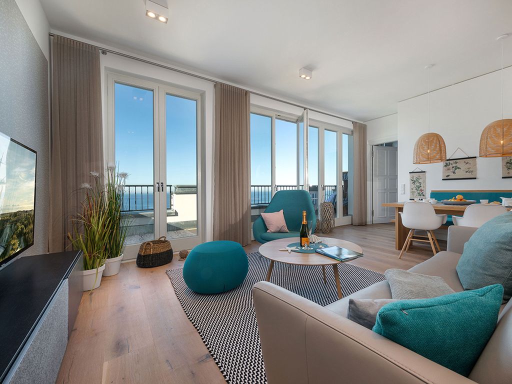 FIRST Sellin | Meerblicksuite | View