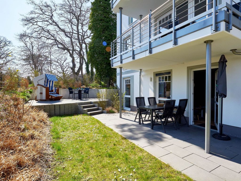 Villa Düne 4 in Binz | Wohnung 01 | Dünengarten detail 3