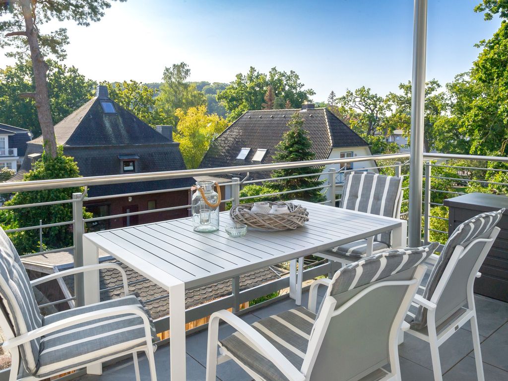 Villa Düne 4 in Binz | Wohnung 06 | Sonnendeck detail 3