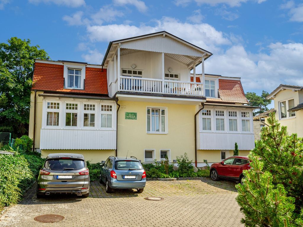 Haus Liebeskind in Binz | Wohnung 4 | Gelbe Calla detail 2
