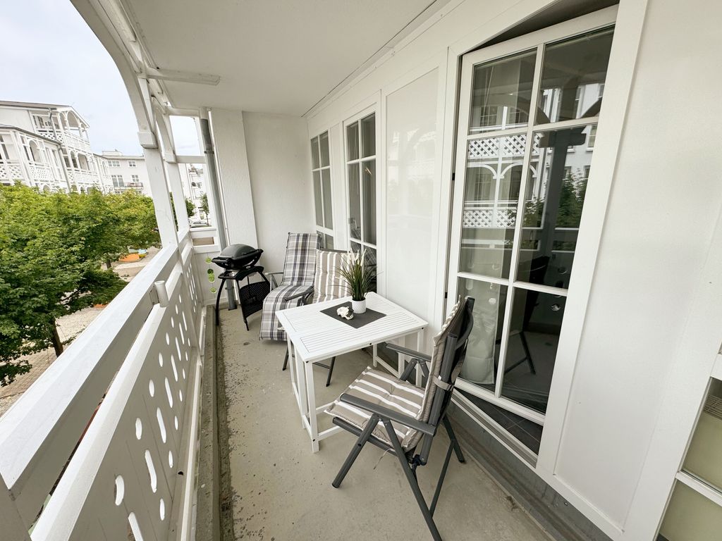 F: Seepark Sellin - Haus Mönchgut Whg 624 mit Balkon detail 4