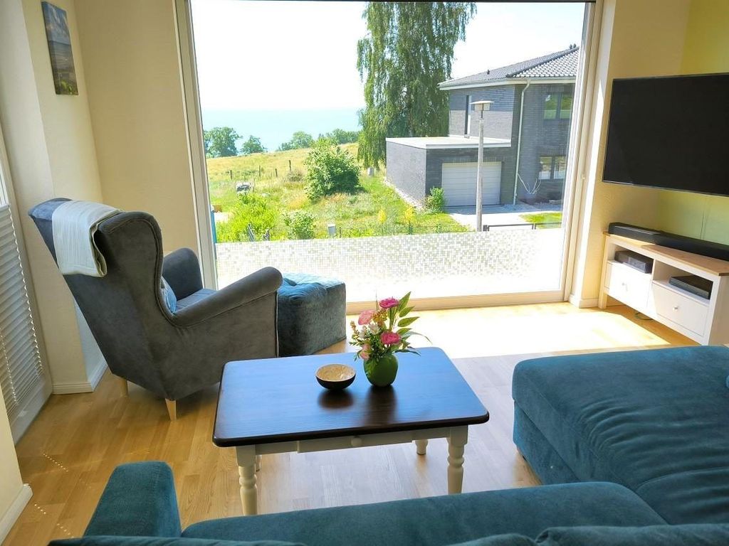 2-Raum-Ferienwohnung mit Meerblick und Balkon (Ms) - Appartementhaus mit Meerblick und Balkon in Göhren (HMLi) detail 1