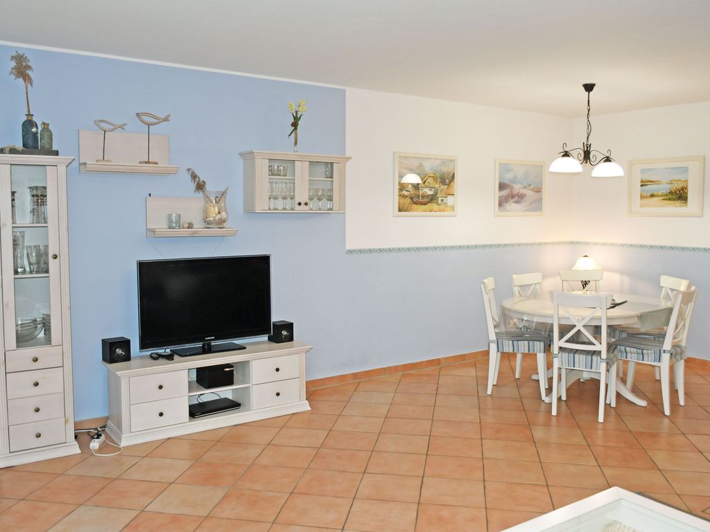 Ferienwohnung mit Terrasse und Kamin Wigbold - schöne Ferienwohnungen mit Terrasse/Balkon u. Sauna detail 1