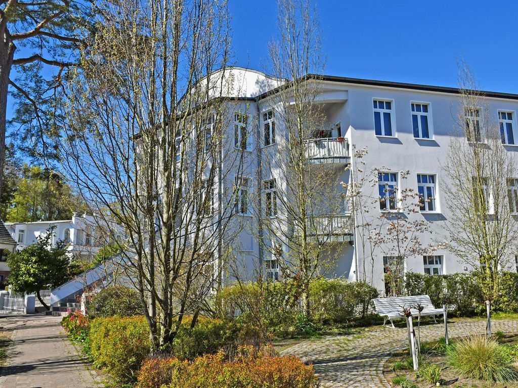 Selliner Ferienwohnungen Hubertus nur 500 m bis zum Strand detail 4