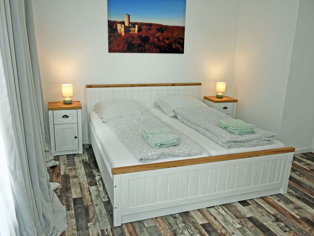 02 2-Raum-Ferienwohnung mit Terrasse