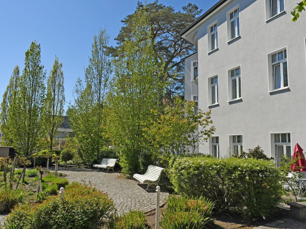 Selliner Ferienwohnungen Hubertus nur 500 m bis zum Strand detail 2