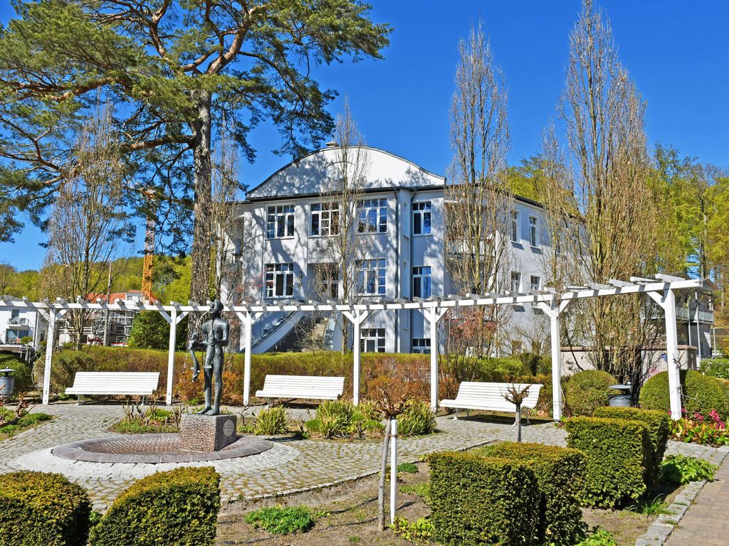 Selliner Ferienwohnungen Hubertus nur 500 m bis zum Strand detail 3