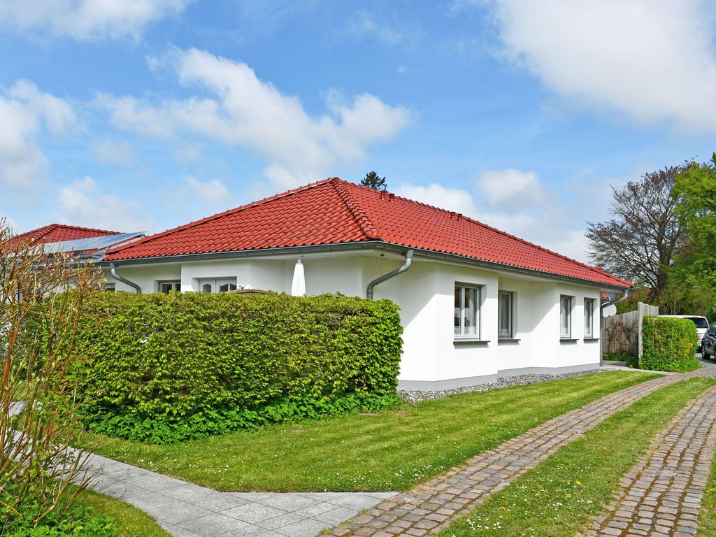 schöne Ferienwohnungen mit Terrasse im Zentrum von Rügen detail 2